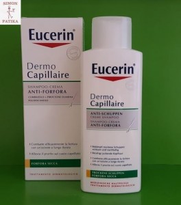 Eucerin Dermo Capillare sampon száraz korpa haj